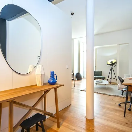 아파트 Arco Augusta By The Good Neighbour In *