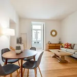 公寓 Arco Augusta By The Good Neighbour In